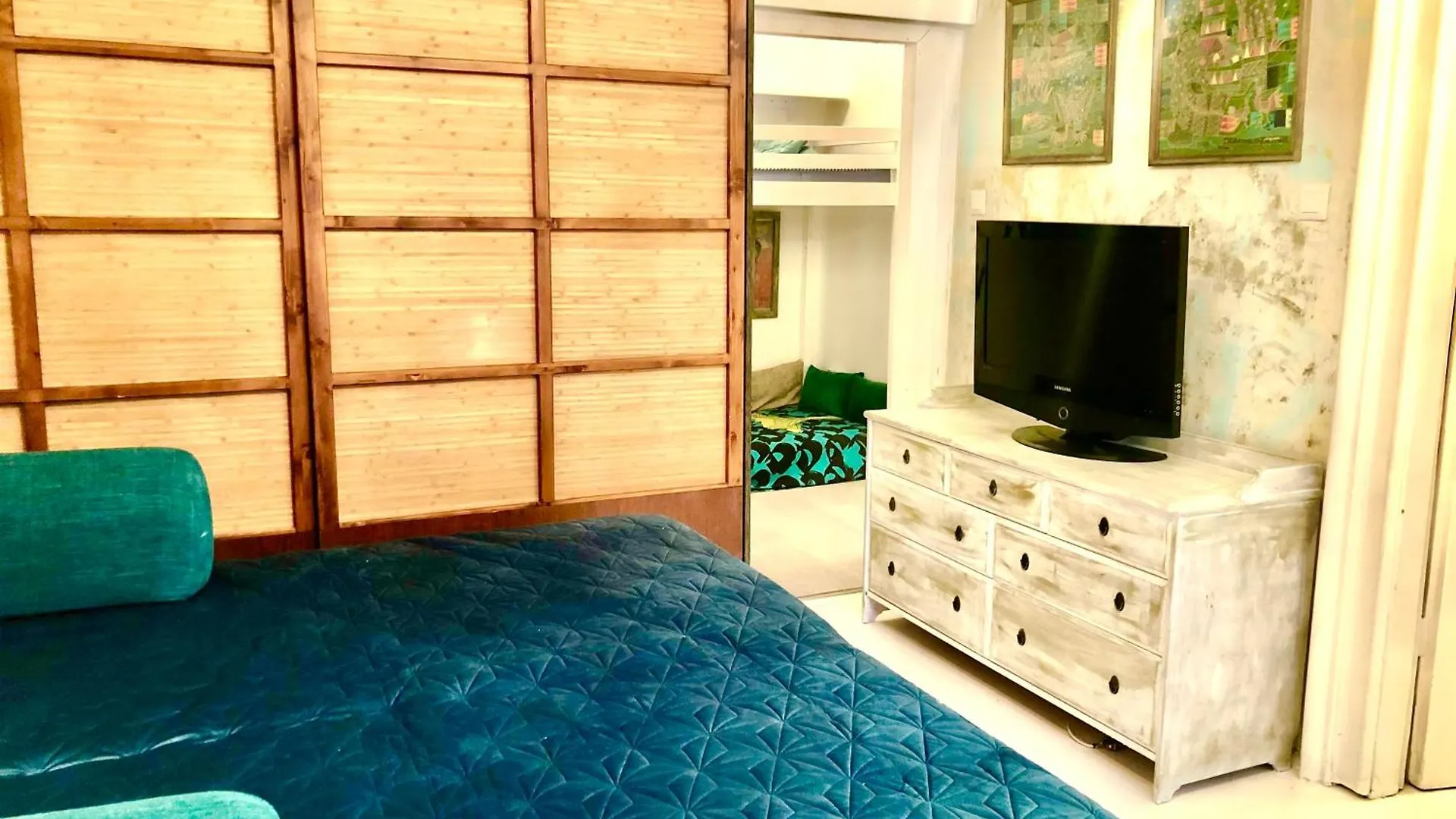 Unique Design Flat At Downtown Apartment Budapest Hungary